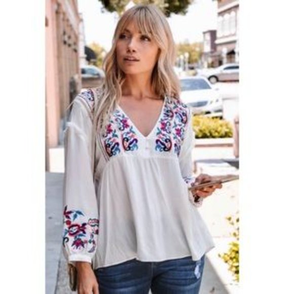 Zara Floral Embroidered Top - Picture 1 of 9
